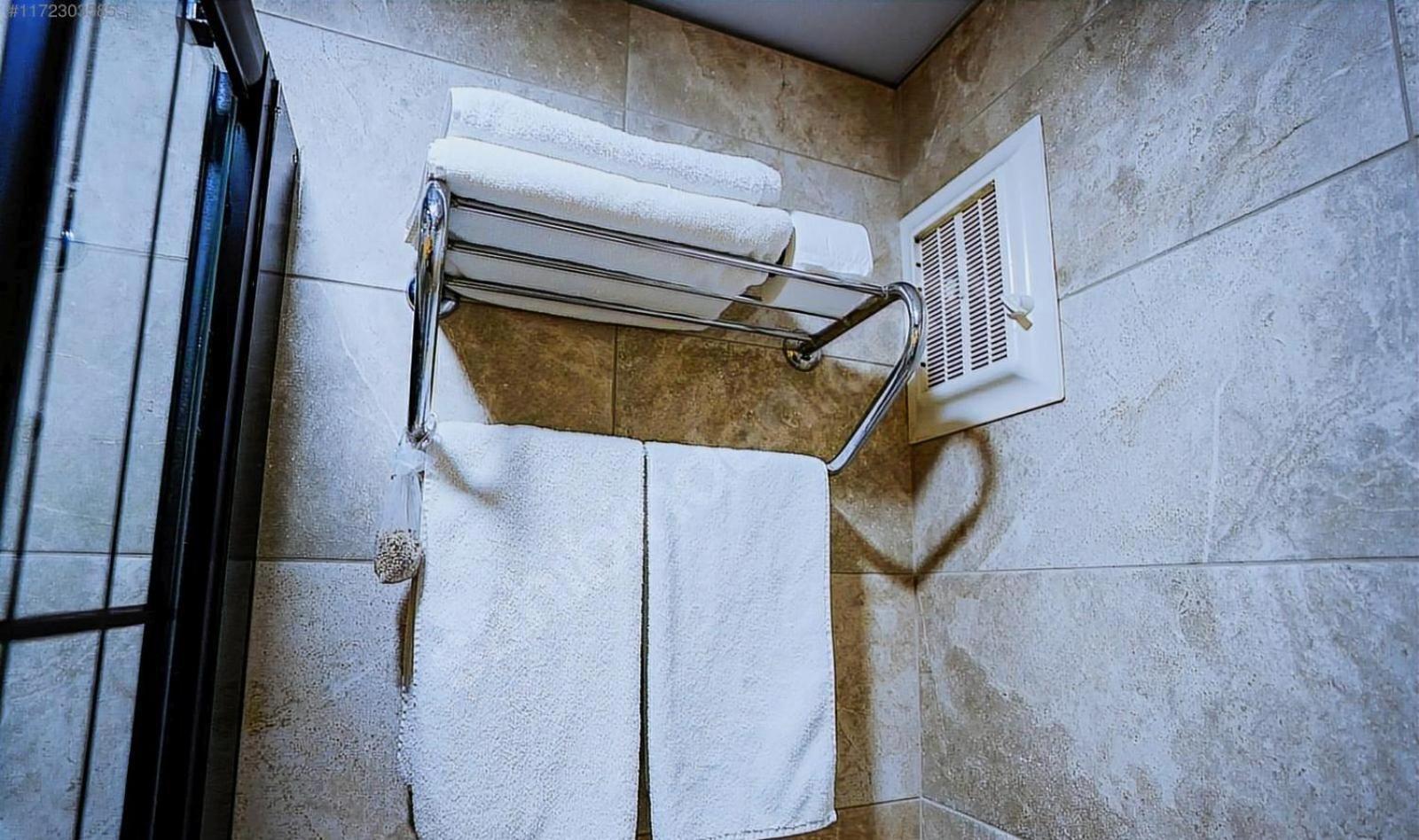 Naila Hotel 2*